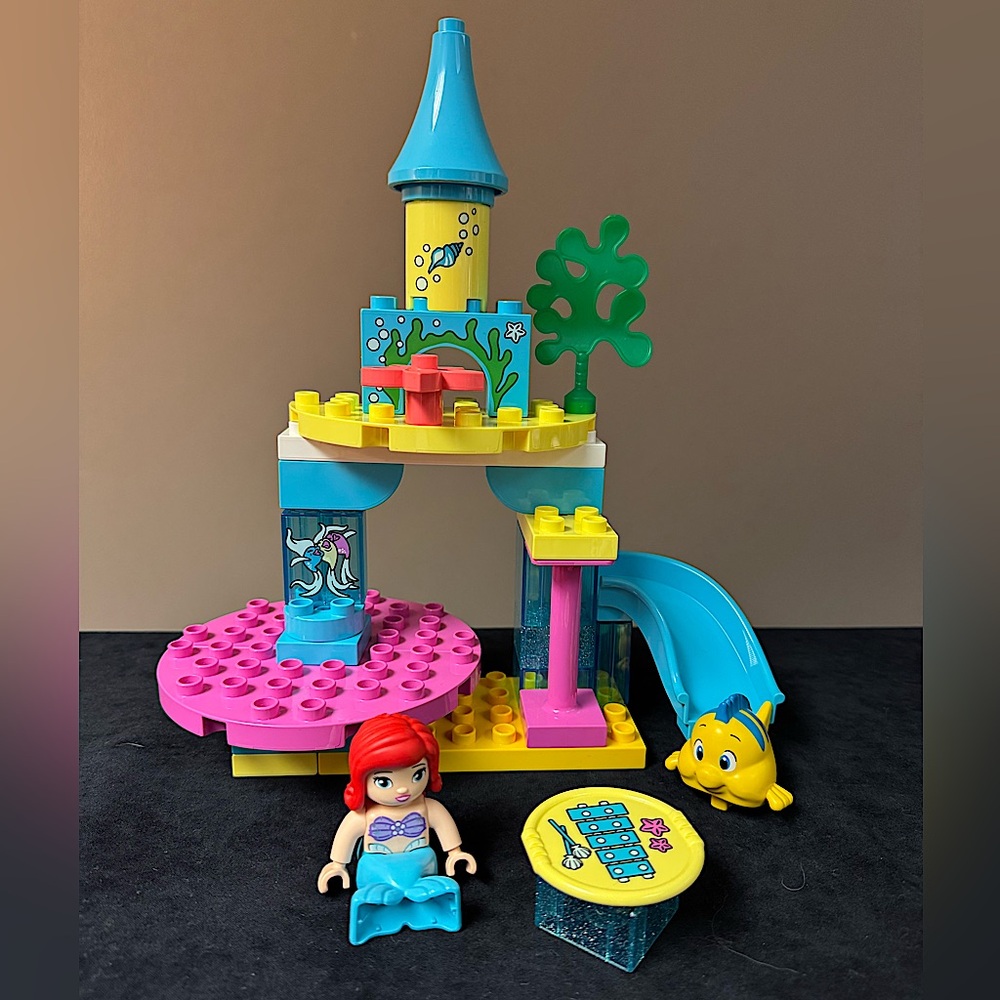 *RETIRED Lego Duplo Disney Princess Ariel’s Undersea Castle w/ Flounder Playset